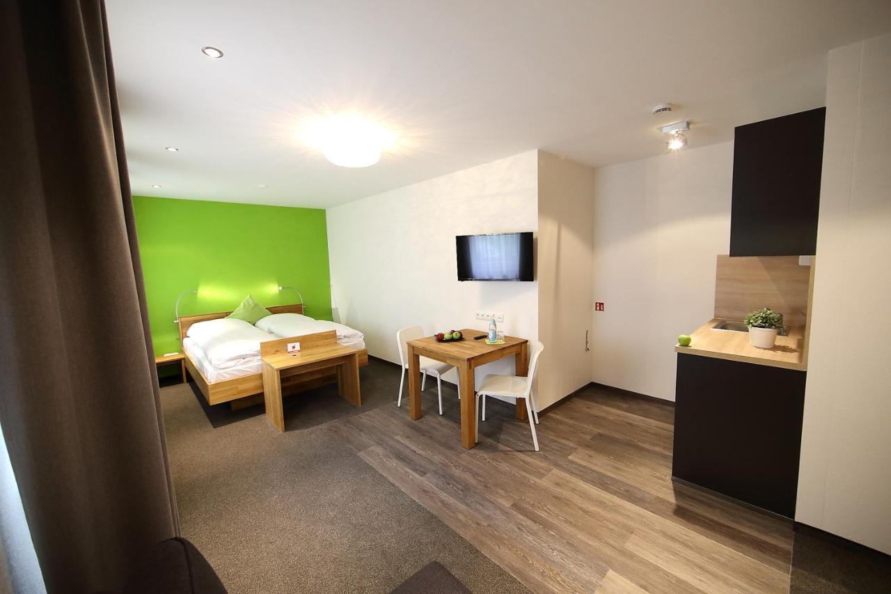 Schieners Hotel & Apfelhof Apartments Wemding Екстериор снимка