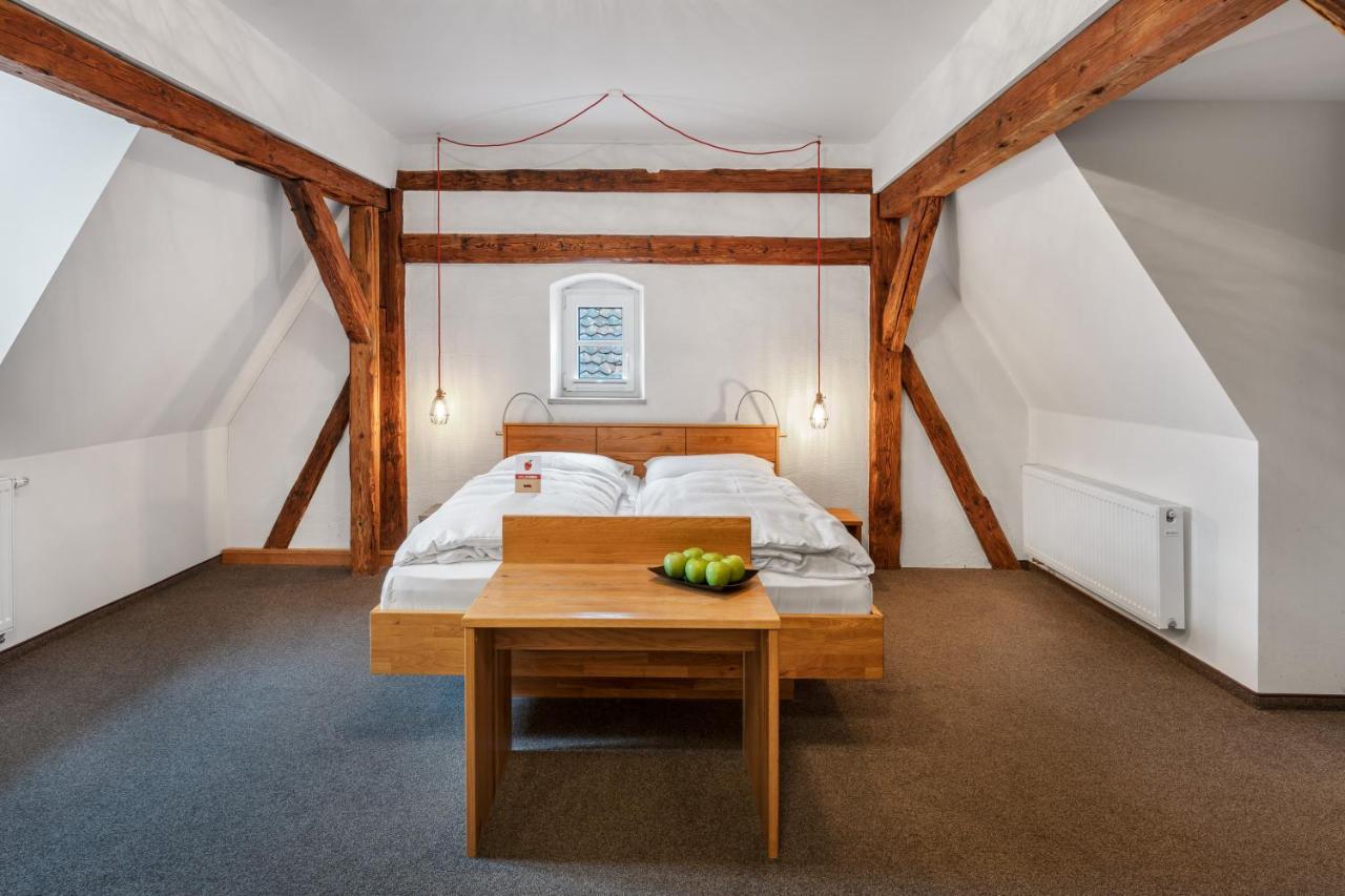 Schieners Hotel & Apfelhof Apartments Wemding Екстериор снимка