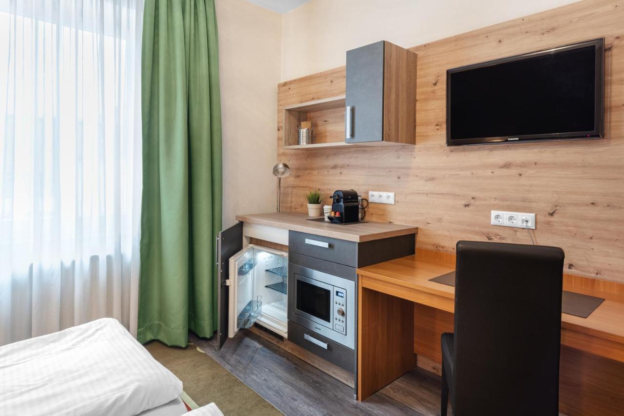 Schieners Hotel & Apfelhof Apartments Wemding Екстериор снимка